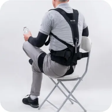 簡単装着・簡単切替が可能な様子